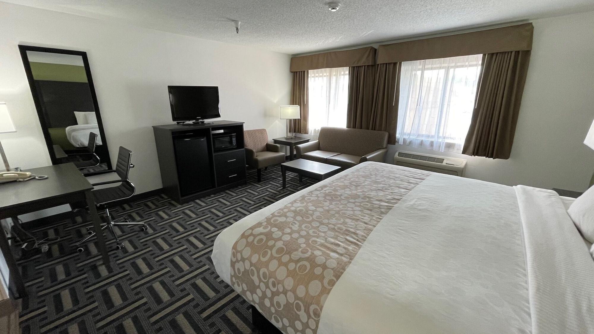La Quinta Inn And Suites By Wyndham Cincinnati North Springdale Eksteriør billede