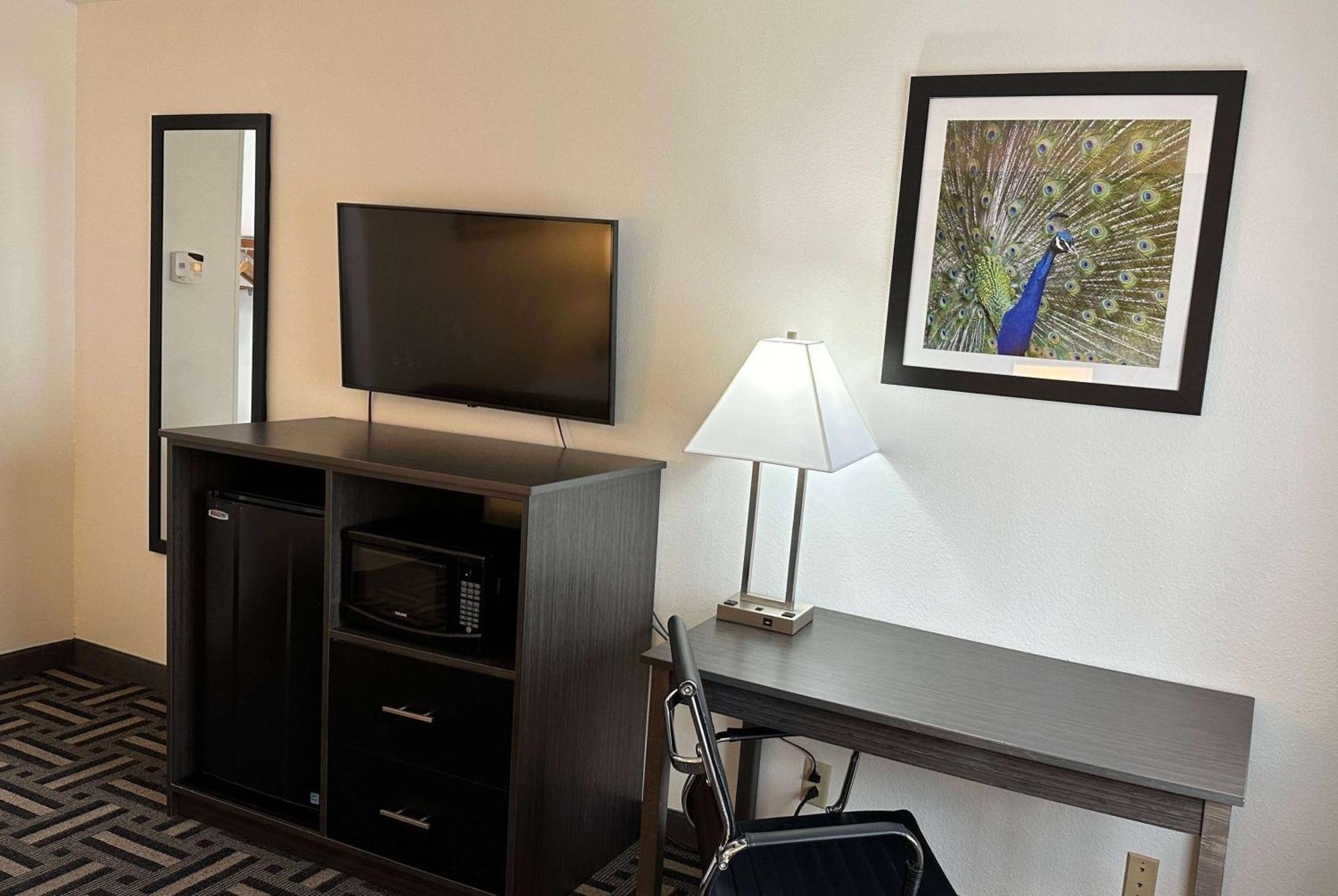 La Quinta Inn And Suites By Wyndham Cincinnati North Springdale Eksteriør billede